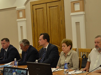 В Барнауле обсудили ситуацию в сфере занятости населения в регионе в 2022 году